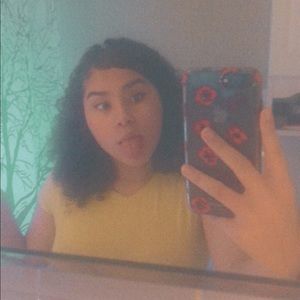 Meet your Posher, Emily